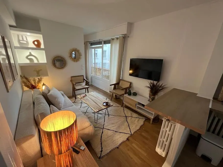 Cozy Modern Apartment - Paris